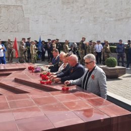 Фотография от Говорит и показывает ЛДПР