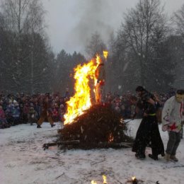 Фотография "сожжение чучела зимы"