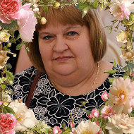 Оля Копылова