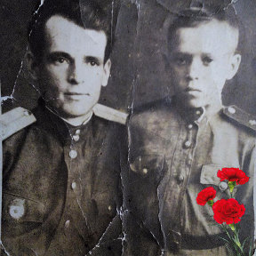 Фотография "Мой папочка маленький - сын полка, рядом со своим дядей Андреем. Мой дедушка погиб партизаном в ВОВ на Донбассе."