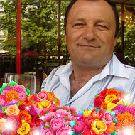 Юрий Коваленко