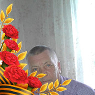 Юрий Павлов