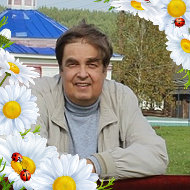 Валерий Белов