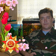 Павел Макаров