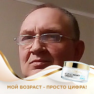 Валерий Удалов