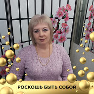 Нелли Софронова