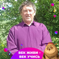 Аркадий Егоров