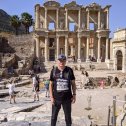 Фотография "Эфес, Турция. Древний город. Позади библиотека Цельса. Более менее сохранилось."