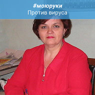 Таня Комиссарова