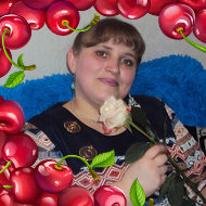 Лариса Баженова