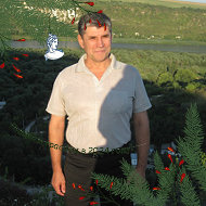 Михаил Кобзарь