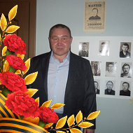 Андрей Ушаков