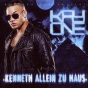 Kenneth allein zu Haus