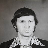 Павел Маковецкий