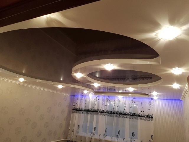 2 х уровневые натяжные потолки фото 2 х уровневые натяжные потолки фото