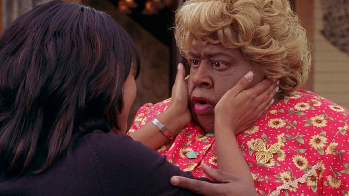 Дом большой мамочки микрорайон западный 7а фото Дом большой мамочки микрорайон западный 7а фото