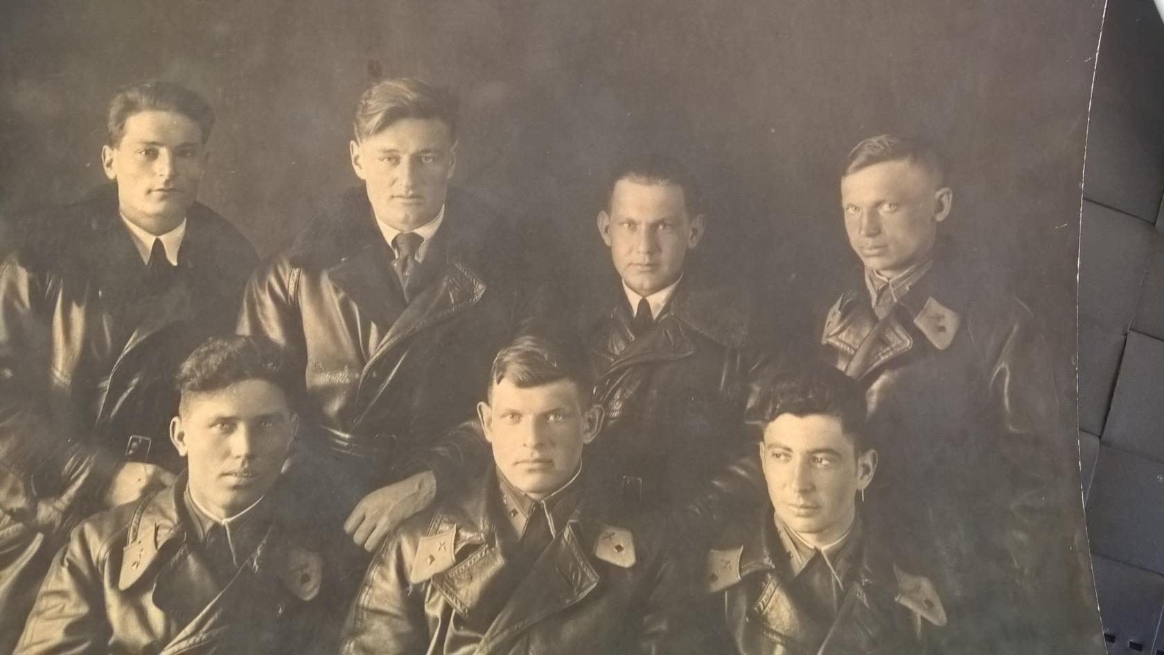 image?id=858833358668&t=3&plc=WEB&tkn=*4CMqcSfvvhjk4YjeigkMxwxArBY