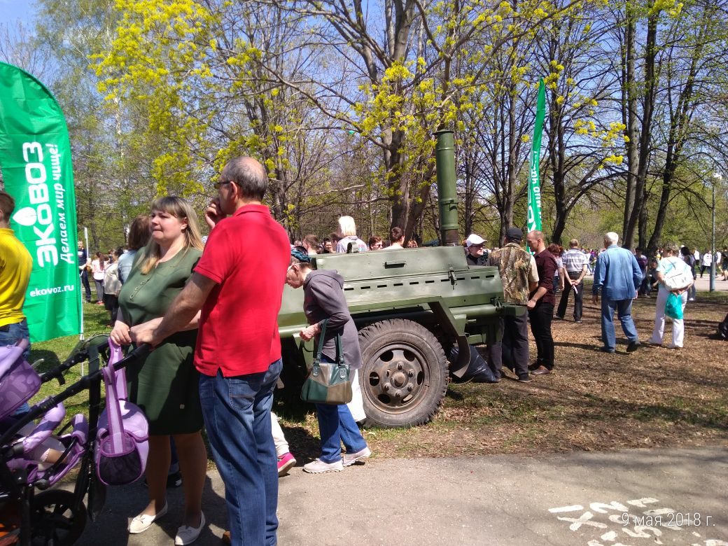 Река Бессмертного полка в Тольятти 