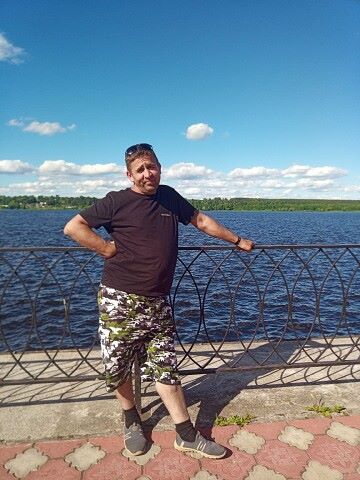 Evgeniy, 45, Teykovo