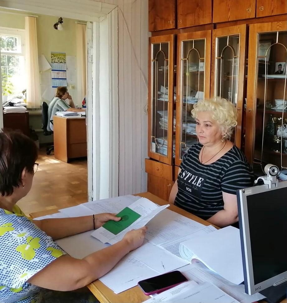Сегодня глава Пригородного образования Наталия УРЯДОВА провела личный приём жителей