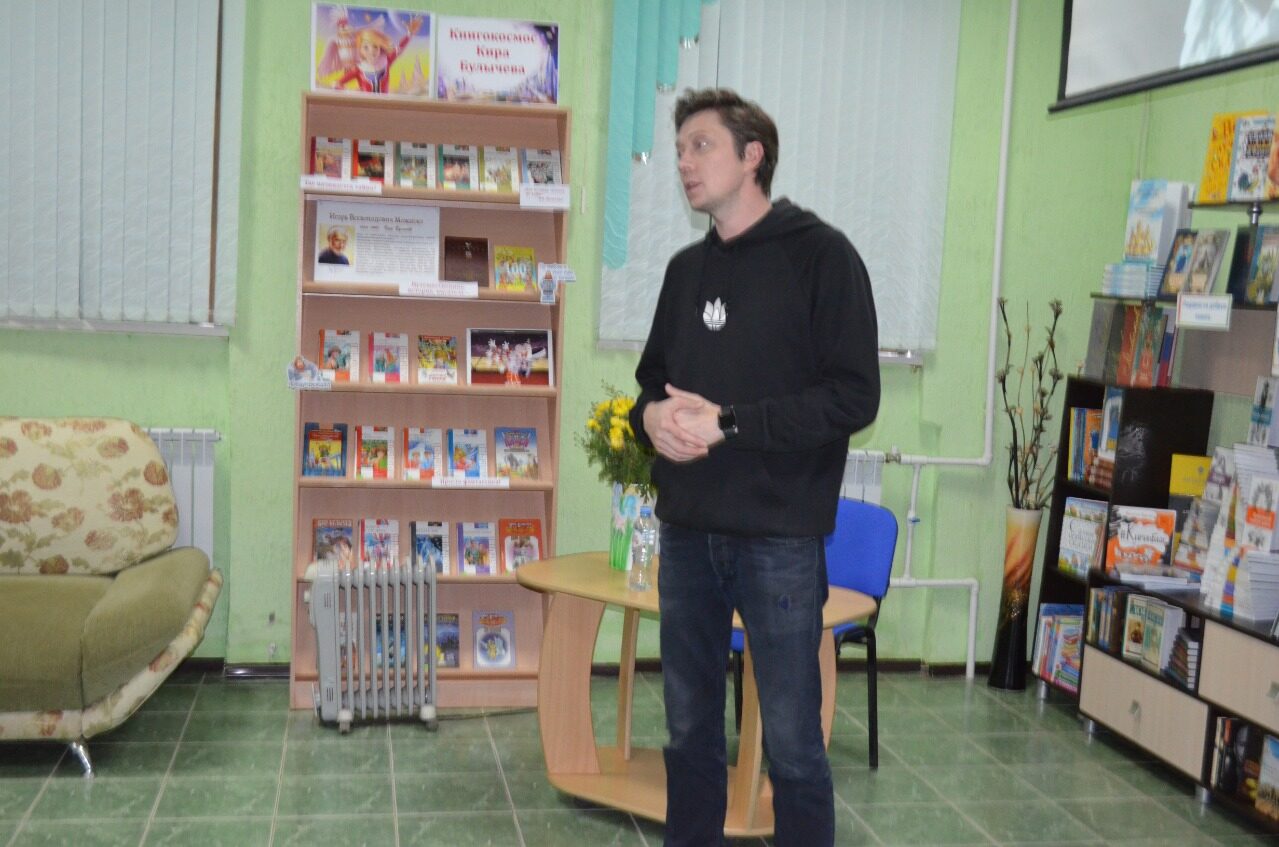 В Петровске продолжаются встречи с участниками литературного фестиваля «Книжные зори на Волге»