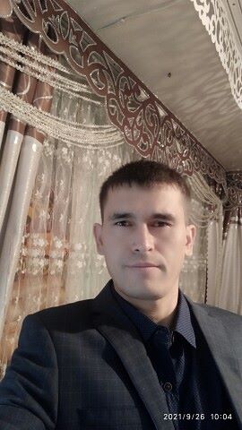 Жахонгир, 34, Shumikha