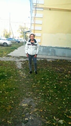 Natasha, 44, Kamensk-Ural&#039;skiy