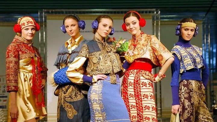Одежда в народном стиле женская Одежда в народном стиле женская