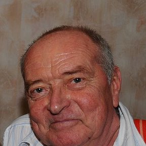 Эдуард Мазин