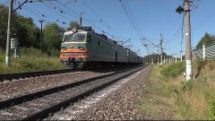 Электровозы ВЛ10У-058, ВЛ10У-910 с контейнерным составом