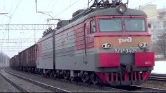 ВЛ11М-349 с грузовым поездом:-)