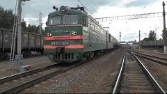 Электровоз ВЛ10-304 с грузовым составом