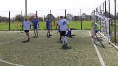 Ветерани футболу Прикарпаття змагаються за чемпіонський титу...