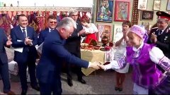 Аким ЮКО со славянским культурным центром на Дне благодарнос...