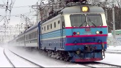 ЧС2к-668 с поездом №5 &quot;Ташкент – Москва&quot;