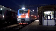 Электровоз ЭП20-001 с поездом №143 Кисловодск — Москва