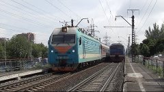 Электровоз ЭП1М-529 с поездом №234 Екатеринбург — Адлер