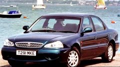 Kia Clarus UK spec &#39;1998–2000