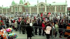 250000 человек идут по площади Ленина | Бессмертный полк Нов...