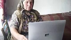 Бабка общается по скайпу - пранк