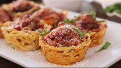 Appetizer Recipes - How to Make Spaghetti and Meatballs Muff...