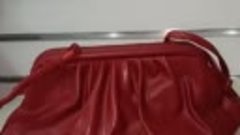 Красная сумочка в наличии!