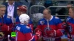 Владимир Путин забросил шайбу в гала-матче Ночной хоккейной ...