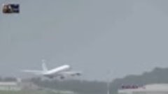 Су-27 выполнил «бочку» над самолетом-разведчиком США