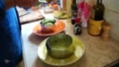 Рецепты от Ивлева - салат цезарь, тар-тар из тунца и авокадо...
