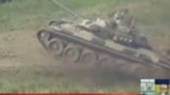 россияне утверждают  - &quot;танки грязи не бояться&quot; бояться , ещ...