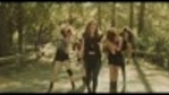 The Chainsmokers - Don&#39;t Let Me Down (Official Video) ft. Da...