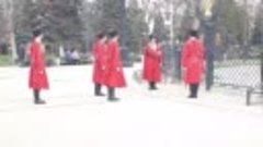 Смена почётного караула у памятника Екатерине II. Краснодар ...