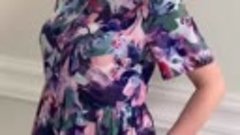 Платье: Артикул: LeNata 13025 (фиолетовые цветы)