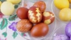 7 вариантов как покрасить яйца на Пасху натуральными красите...